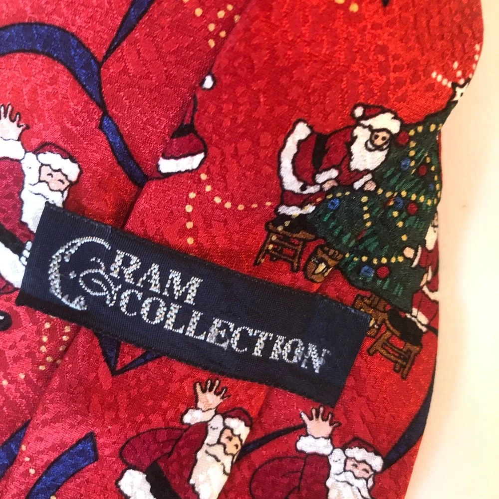 NWT Santa Silk Christmas Tie Red Tree Holiday Mens Formal Retro